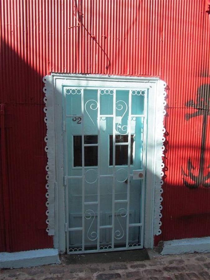 Hostal Del Pirata Valparaiso Exterior photo